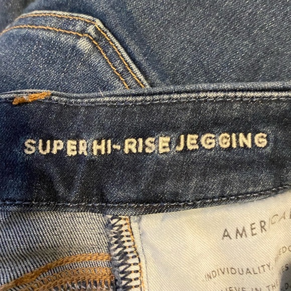 American Eagle jeans - Picture 3 of 4